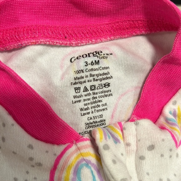 3 footed pyjamas - Picture 5 of 5